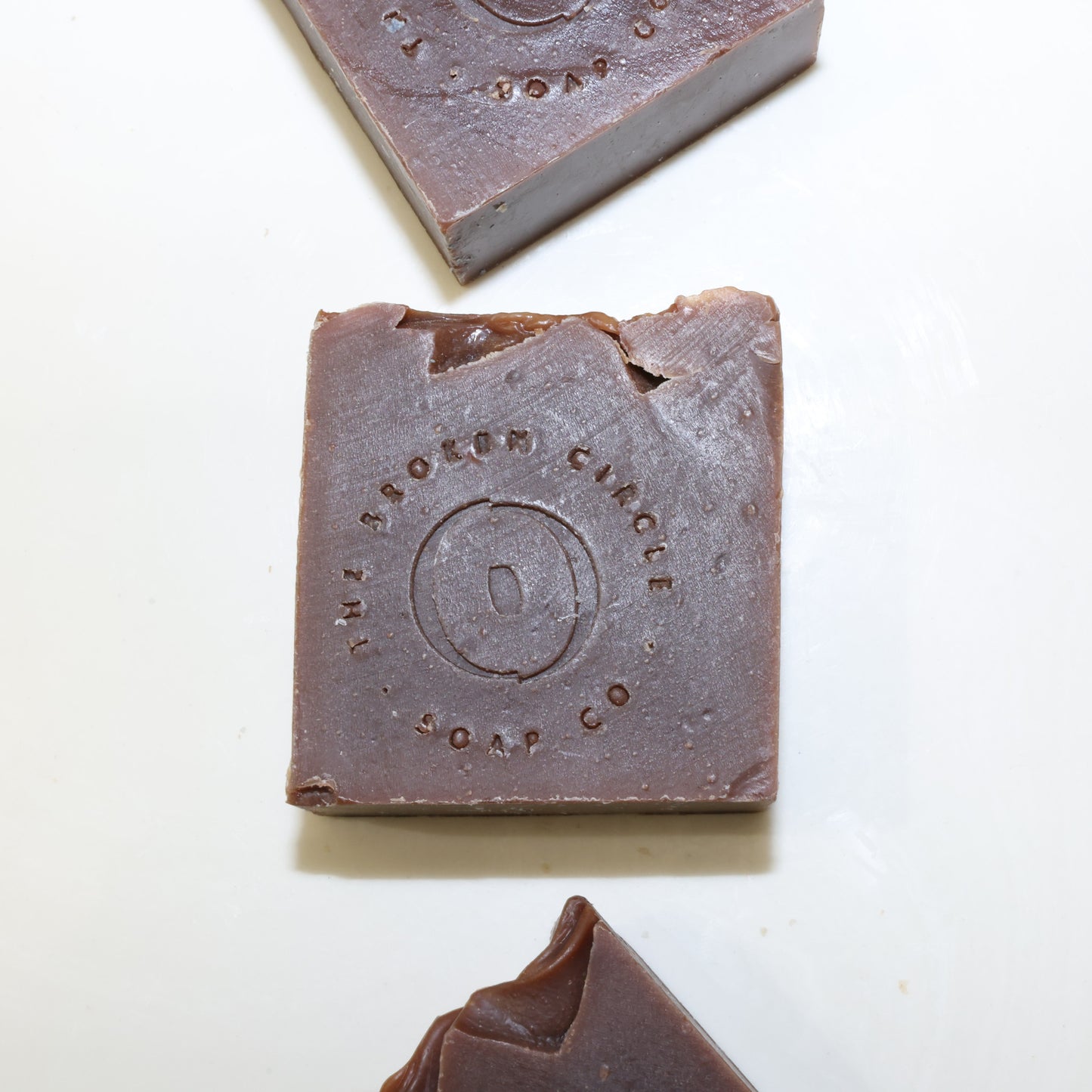 Bold (Tobacco Vanilla) | Goats Milk Soap | Exfoliating