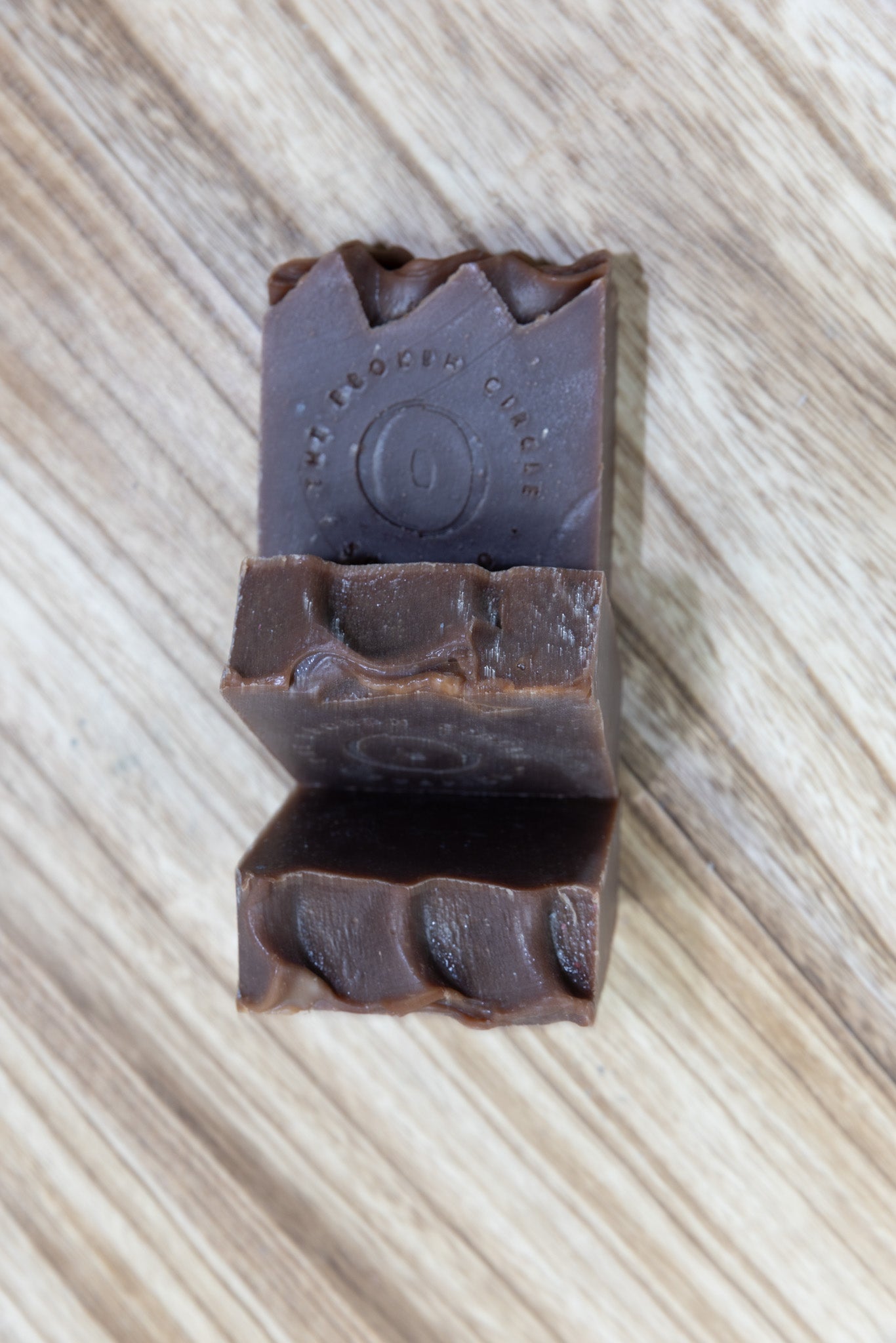 Bold (Tobacco Vanilla) | Goats Milk Soap | Exfoliating